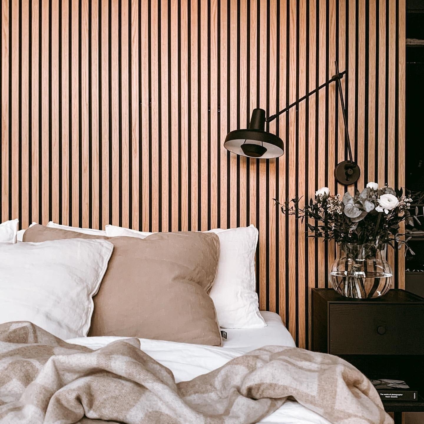 Maximizing Small Spaces with Wall Mounted Lamps